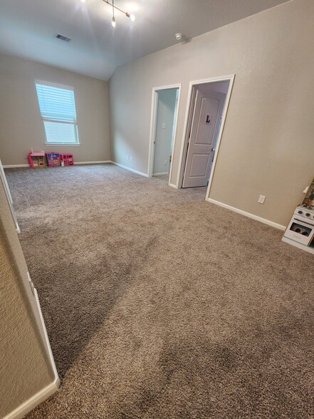Building Photo - 7607 Sirocco Ln
