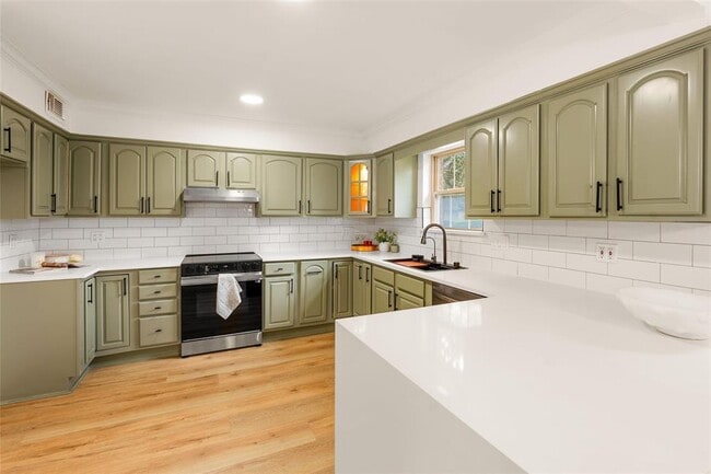 Building Photo - 5502 Graystone Ln