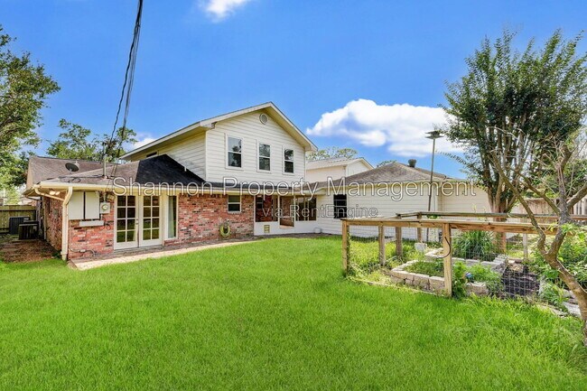 Building Photo - 6754 Cindy Ln