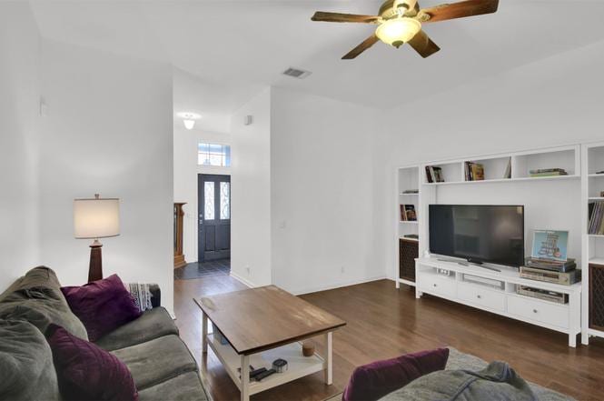 Building Photo - 180 Gazo Ave