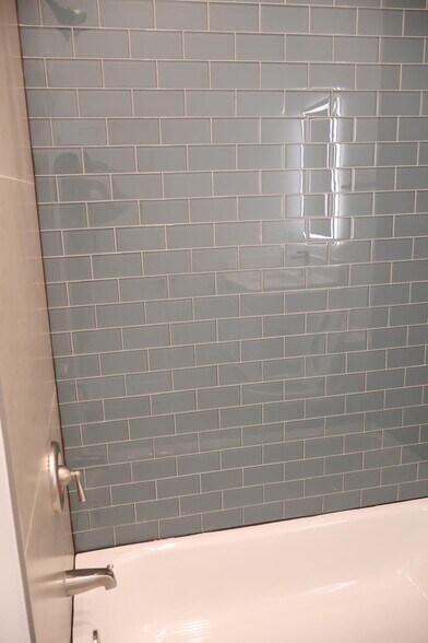 Building Photo - 4939 Call Pl SE