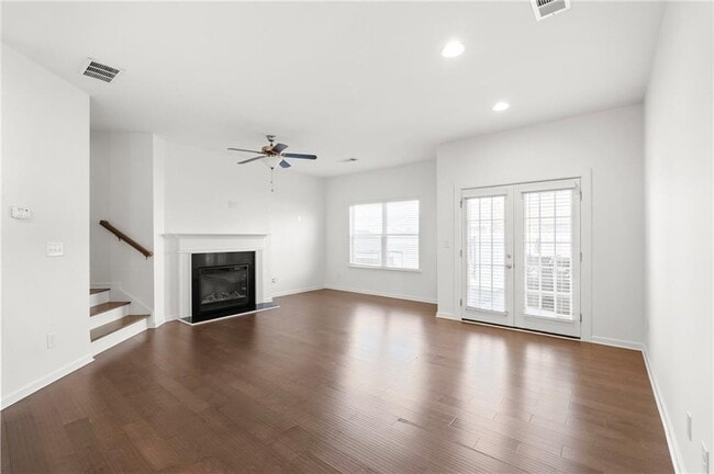 Building Photo - 2212 Triple Crown Ln