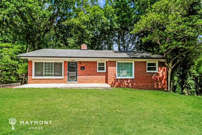 Building Photo - 1200 East Dr