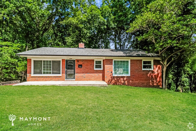 Building Photo - 1200 East Dr