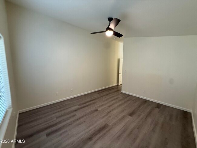 Building Photo - 1112 W Morelos St