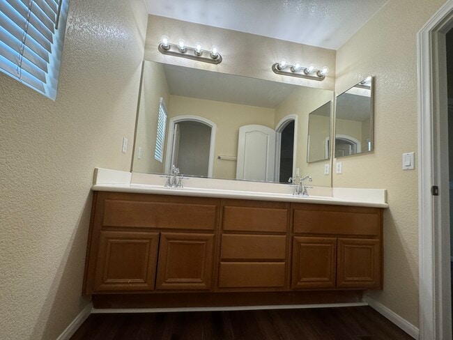 Building Photo - 1195 Dutch Mill Rd