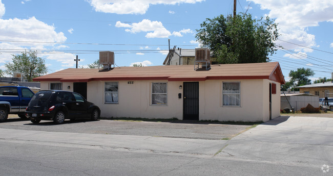 Primary Photo - 453-455 Emerson St