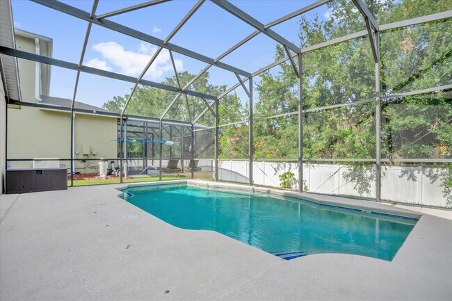 Building Photo - 913 Emerald Green Ct