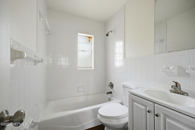 Building Photo - 4014 Spires Ave
