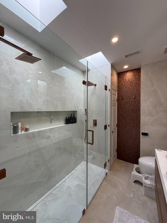 Building Photo - 3332 Dent Pl NW