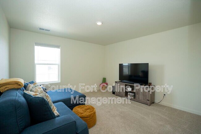 Building Photo - 222 Haymaker Ln