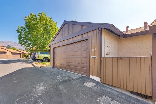 Building Photo - 1268 Tarryglen Ln