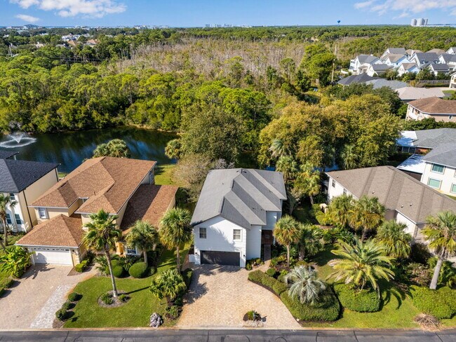 Building Photo - 314 Tequesta Dr