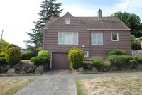 Building Photo - 2801 18th Ave S