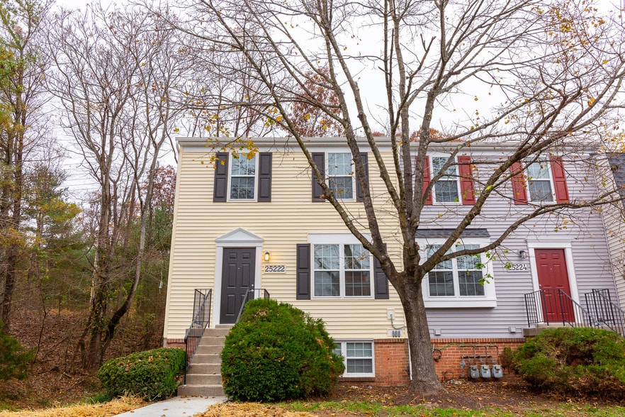 Building Photo - Greenhills Townhomes & Apartments
