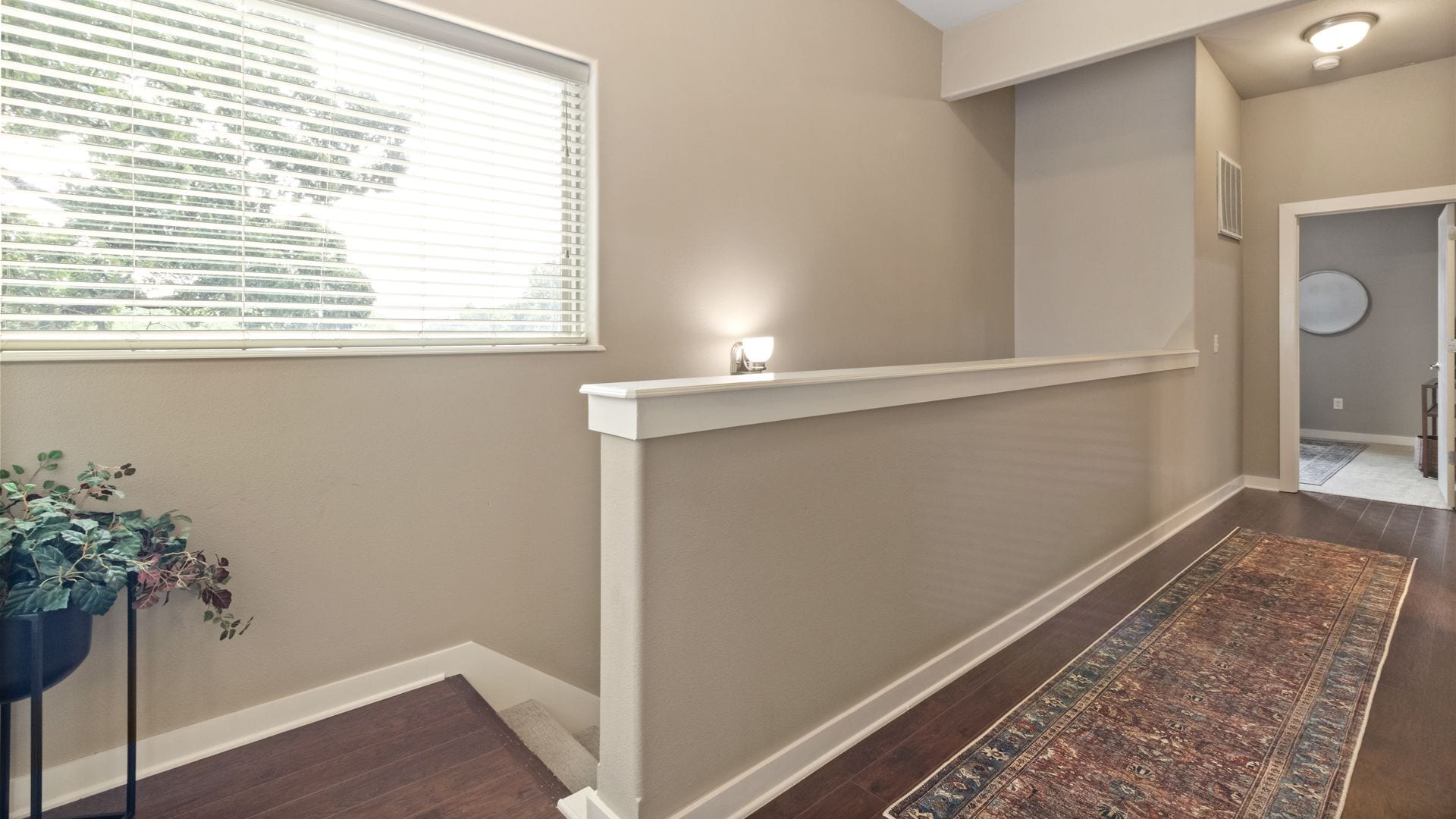 Building Photo - 719 N Oakland Ave