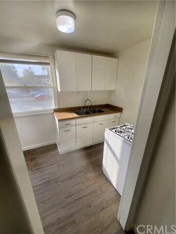 Building Photo - 3891 Locust St