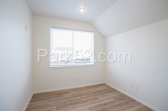 Building Photo - 4546 S Junett St