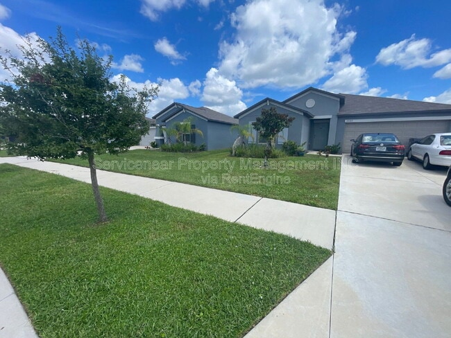 Building Photo - 10344 Alder Green Dr