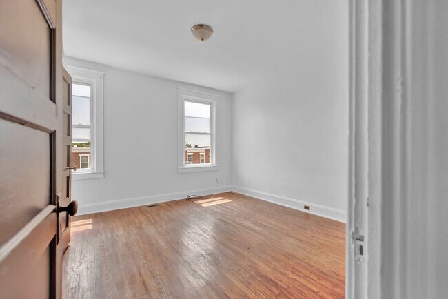 Building Photo - 2606 Cecil Ave