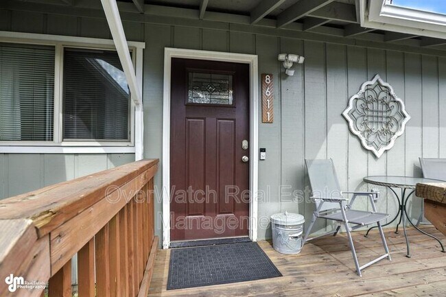 Building Photo - 8611 Augusta Cir