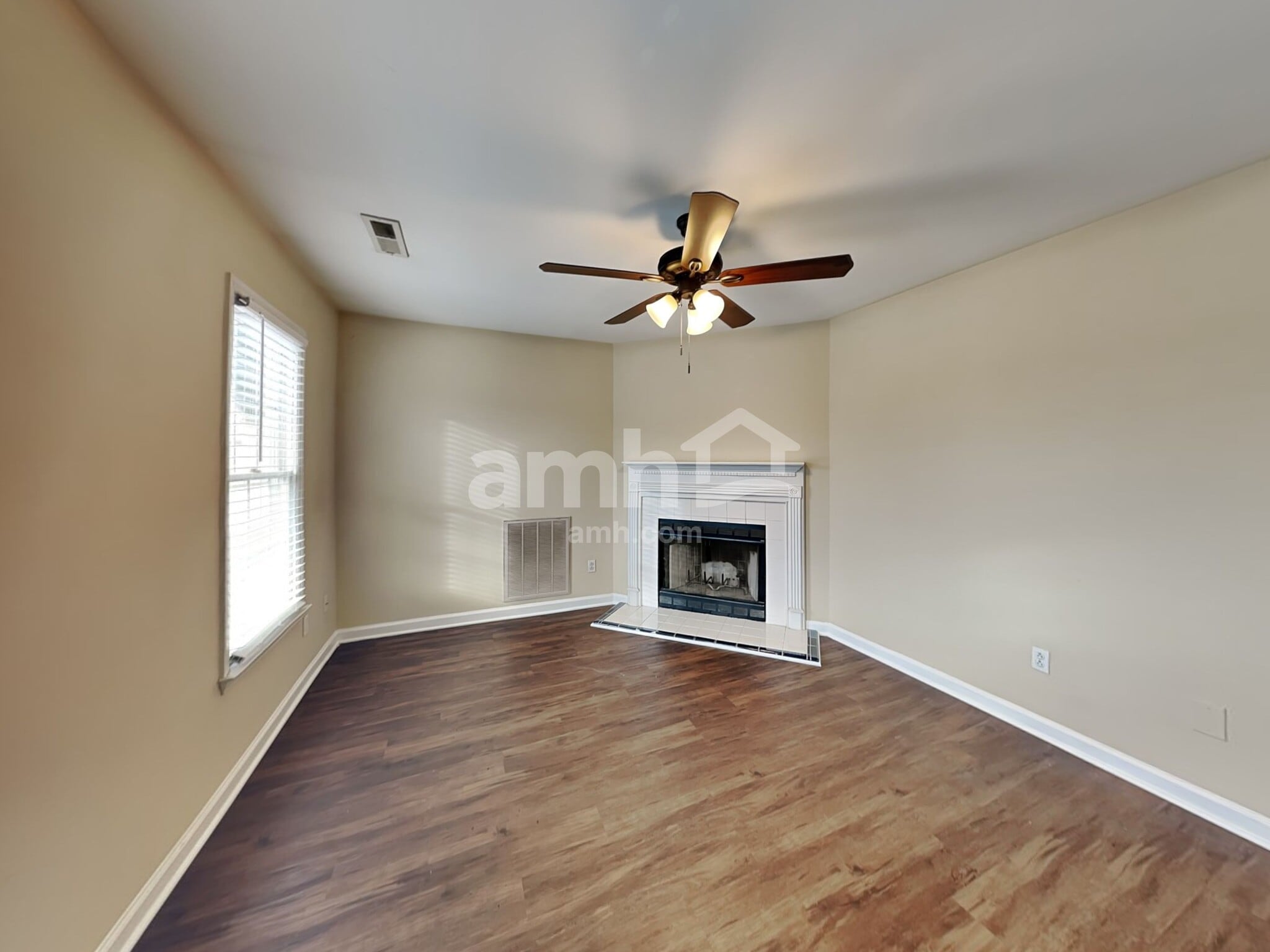 Building Photo - 3700 Whitley Ct
