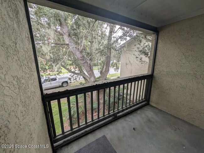 Building Photo - 3550 Sable Palm Ln