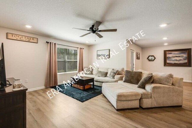 Building Photo - 6409 Arcadia Bluffs Ave