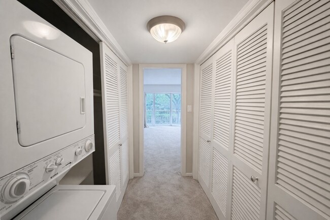 Building Photo - 5050 Ambassador Way