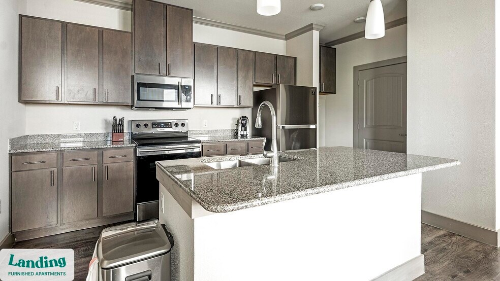Building Photo - 12500 Shadowglen Trce