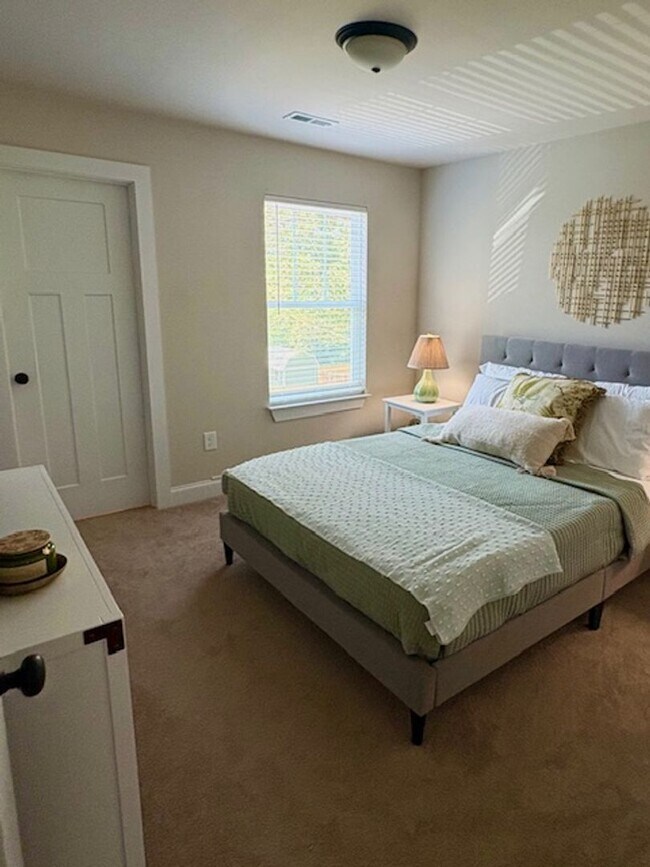 Building Photo - South 9th Street