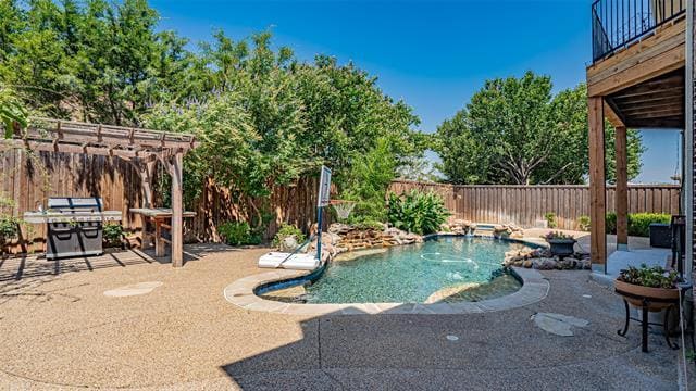 Building Photo - 6067 Chippewa Trail