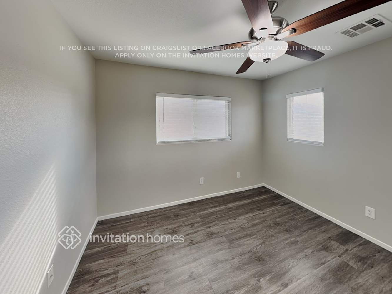 Building Photo - 142 Solidago Ave