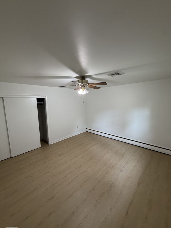 Building Photo - 5391 Chapmans Rd