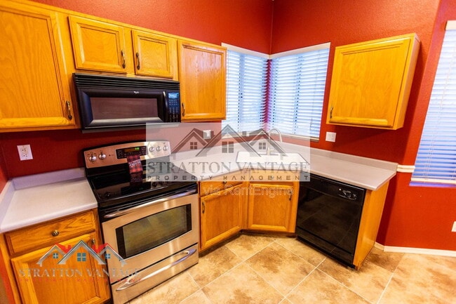 Building Photo - 4831 W Kristal Way