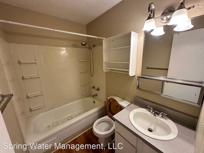 Building Photo - 3 br, 1.5 bath House - 4465 North Carefree...