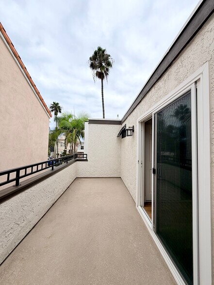 Bedroom patio 2 - 310 20th St