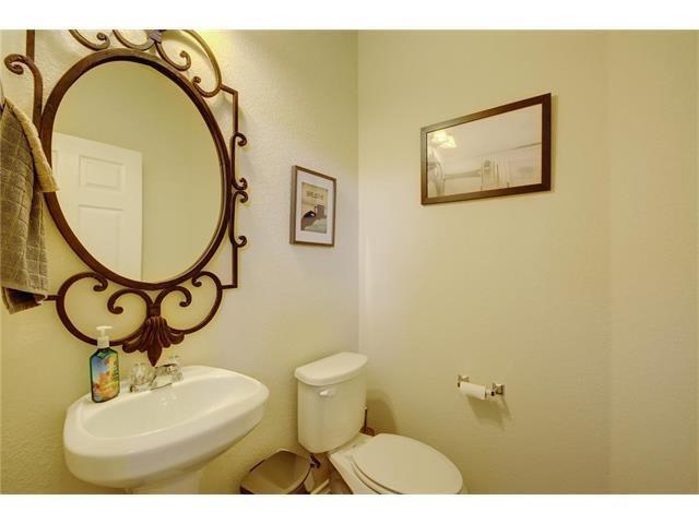 Building Photo - 9936 Milla Cir