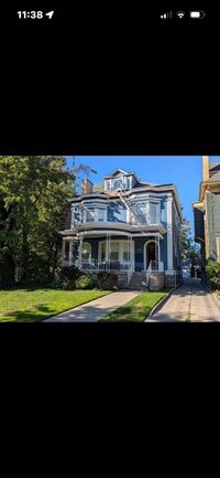 Building Photo - 374 Elmwood Ave