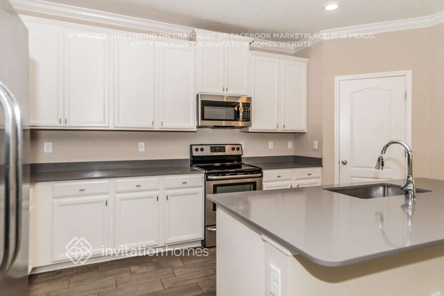 Building Photo - 7237 Blairton Wy