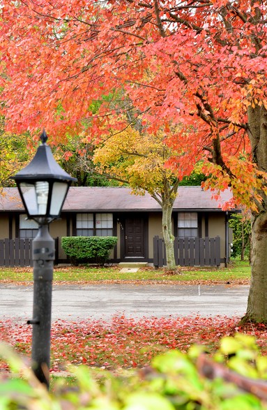 Primary Photo - Aster Court Apartments