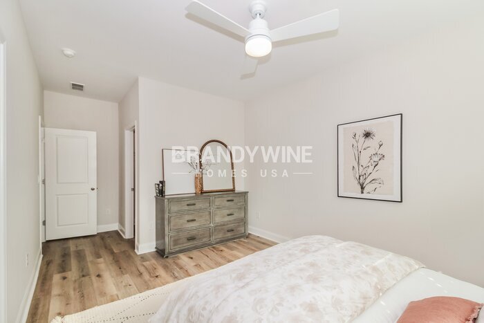 Building Photo - 1048 Wildflower Dr