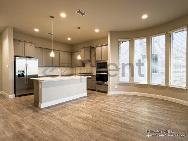 Building Photo - 3108 Lionsgate Dr