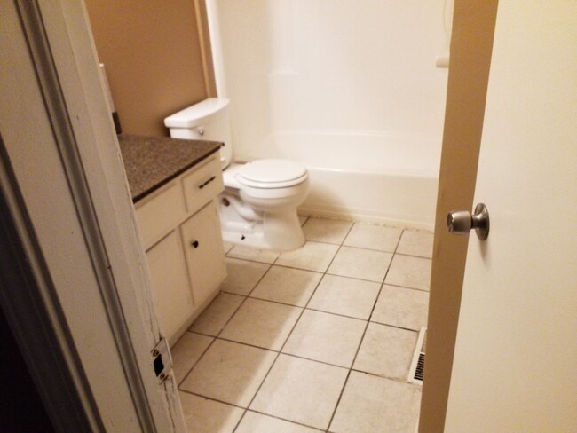 Building Photo - Coming Soon!! Large Family SF Newly Renova...