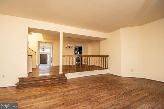 Building Photo - 10923 Whiterim Dr