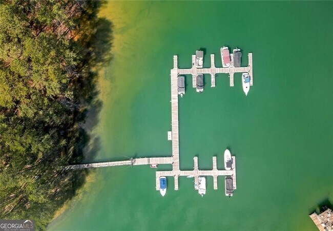 Building Photo - 3200 Rim Cove Dr