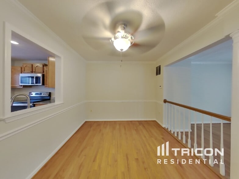 Building Photo - 502 Waters Cove Ct