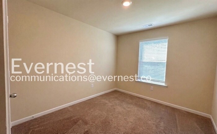 Building Photo - 6288 Rainbow Row