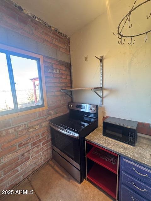 Building Photo - 2650 E Loma Alta Dr