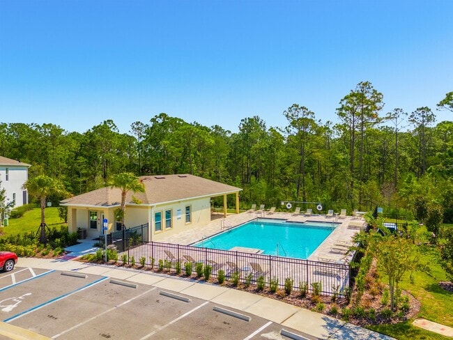 Building Photo - 2023 Block Town-Home with Community Gym and Pool